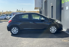 Peugeot 208 LIKE 1.0 VTI 68CV / DISTRIBUTION OK / CLIM