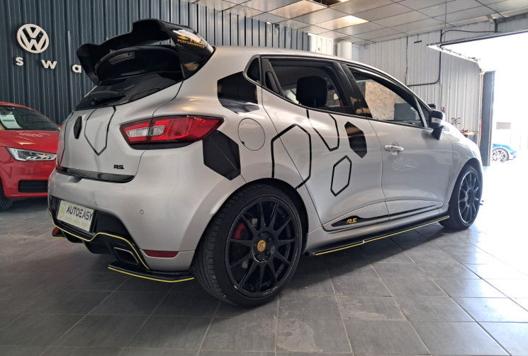 Renault Clio  IV 1.6 Turbo 200 EDC6 RS CHASSIS CUP - RS MONITOR 2.0 - PACK PARKING - TBE - GTIE - 