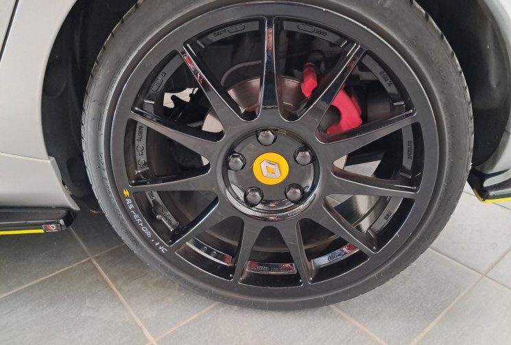 Renault Clio  IV 1.6 Turbo 200 EDC6 RS CHASSIS CUP - RS MONITOR 2.0 - PACK PARKING - TBE - GTIE - 
