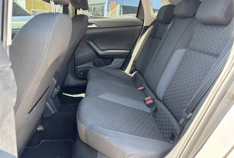 Volkswagen Polo VI 1.6 TDI 95 Ch CONNECT * CARPLAY
