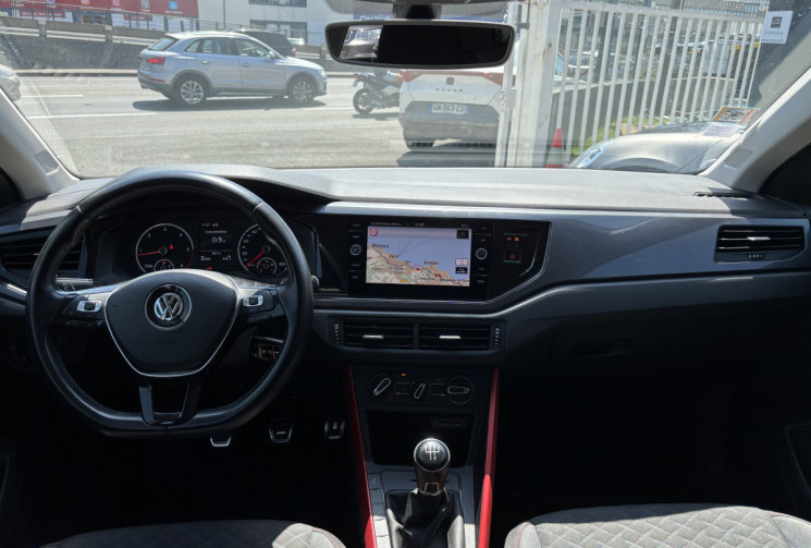Volkswagen Polo VI 1.6 TDI 95 Ch CONNECT * CARPLAY