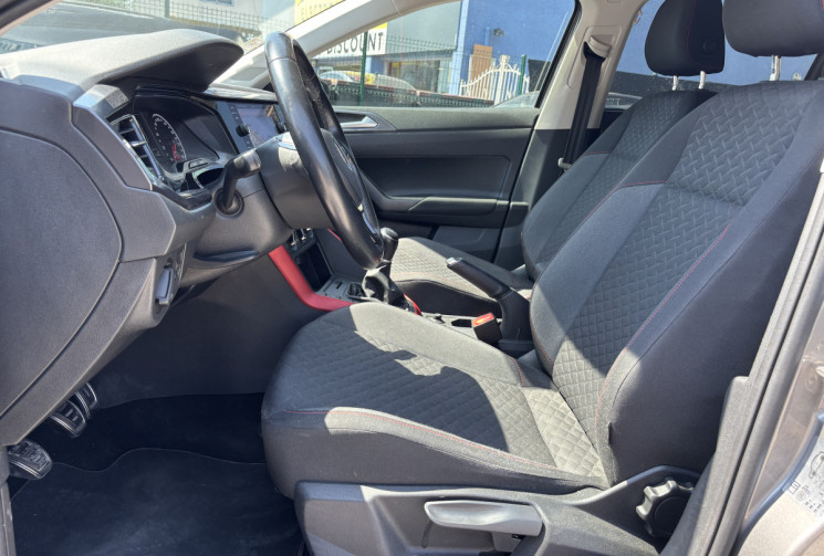 Volkswagen Polo VI 1.6 TDI 95 Ch CONNECT * CARPLAY