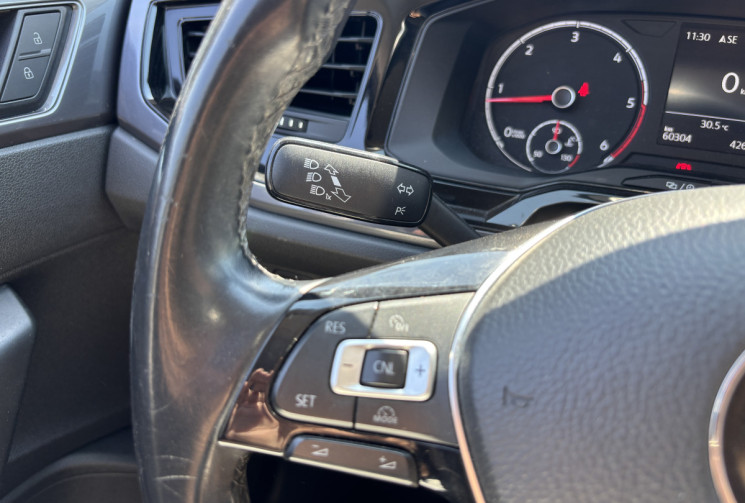 Volkswagen Polo VI 1.6 TDI 95 Ch CONNECT * CARPLAY