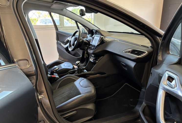 Peugeot 2008 1.6 BLUEHDI 120 CROSSWAY / GRIP CONTROL