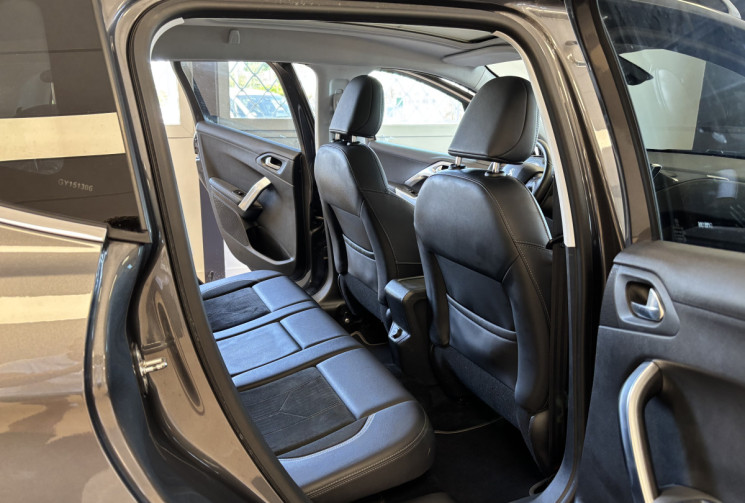 Peugeot 2008 1.6 BLUEHDI 120 CROSSWAY / GRIP CONTROL
