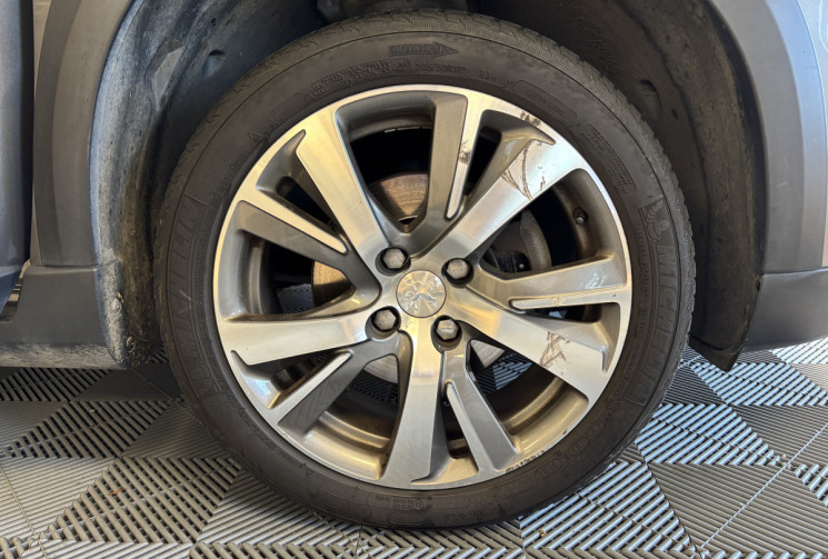 Peugeot 2008 1.6 BLUEHDI 120 CROSSWAY / GRIP CONTROL