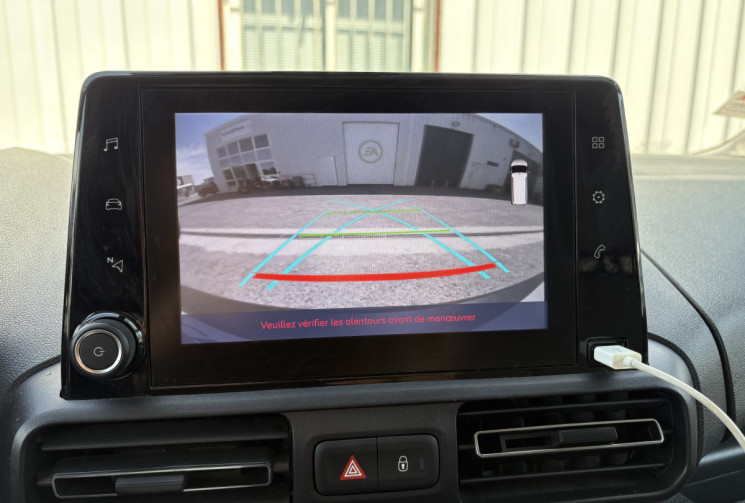 FIAT DOBLO Fg M 100 cv BlueHDi 14392€ HT S&S Pro Lounge Connect * Cabine Moduwork * Caméra * Carplay