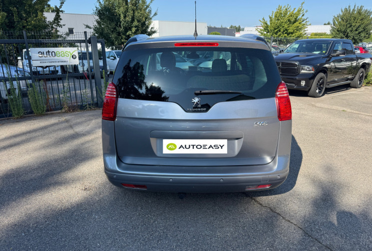 Peugeot 5008 1.6 HDI / 115 CH / STYLE / 7 PLACES 