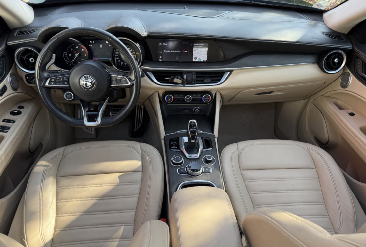 Alfa Romeo Stelvio 2.2 JTD 16V 160 cv TI SPORT / Toit Ouvrant / Harman Kardon / Suréquipée 