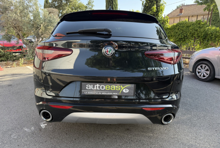 Alfa Romeo Stelvio 2.2 JTD 16V 160 cv TI SPORT / Toit Ouvrant / Harman Kardon / Suréquipée 