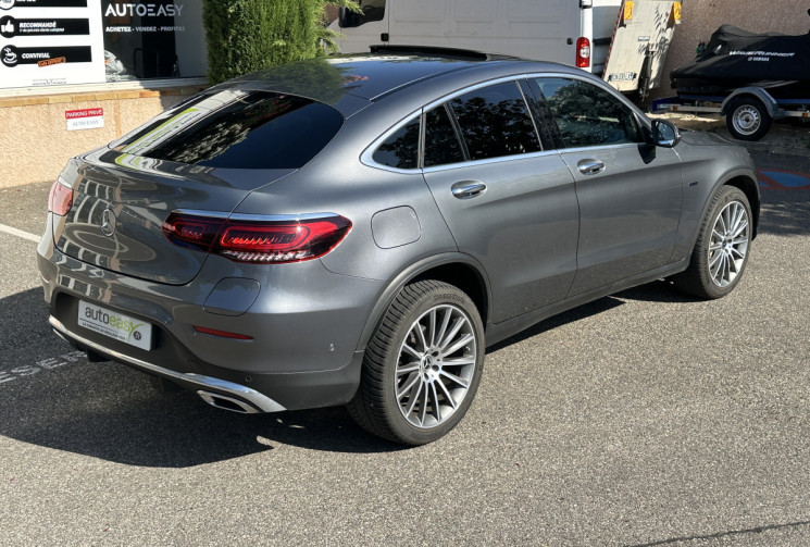 Mercedes GLC Coupé 300 e 211+122ch AMG Line 4Matic 9G-Tronic