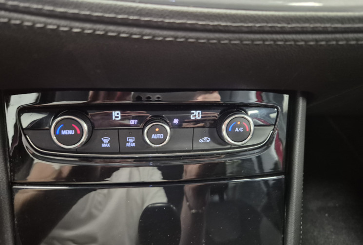 Opel Grandland X 1.6 D 120 ch Innovation