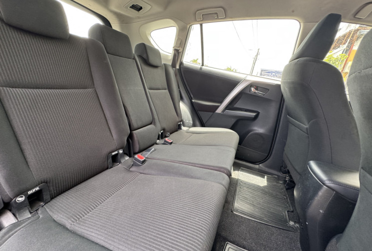 Toyota RAV4 IV Phase 2 2.0 D-4D 16V 2WD 143 cv // Moteur réputé pour sa fiabilité