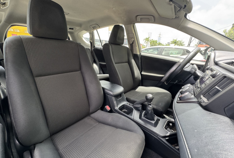Toyota RAV4 IV Phase 2 2.0 D-4D 16V 2WD 143 cv // Moteur réputé pour sa fiabilité