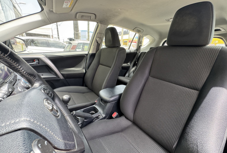 Toyota RAV4 IV Phase 2 2.0 D-4D 16V 2WD 143 cv // Moteur réputé pour sa fiabilité