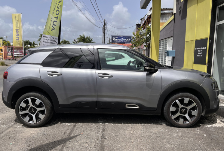 Citroën C4 CACTUS Phase 2 1.2 THP PureTech 12V FAP EAT6 S&S 110 cv Shine Boîte auto // distri neuve