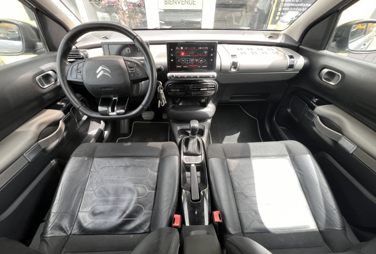 Citroën C4 CACTUS Phase 2 1.2 THP PureTech 12V FAP EAT6 S&S 110 cv Shine Boîte auto // distri neuve