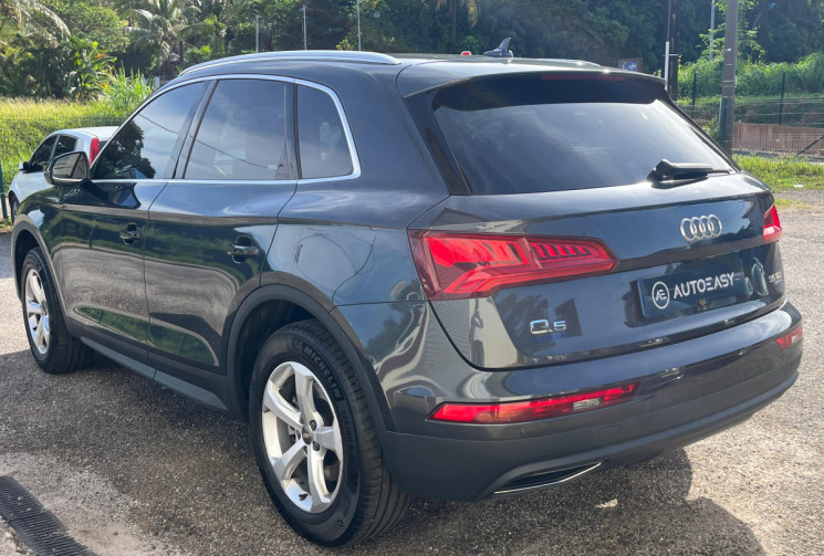 Audi Q5 35 TDI 163ch Design Luxe quattro S tronic 7 // Excellent état