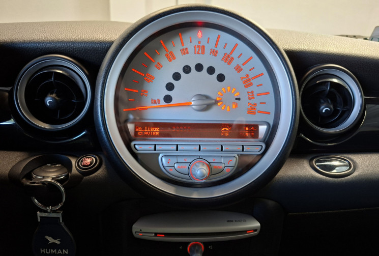 Mini Cooper COOPER 120 CH 1.6 i 16 V