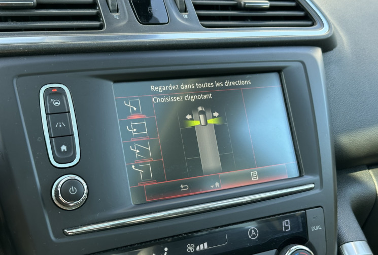 Renault Kadjar 1.2 Tce  EDC7 131 cv BLACK EDITION - CUIR - BOSE - TOIT PANO