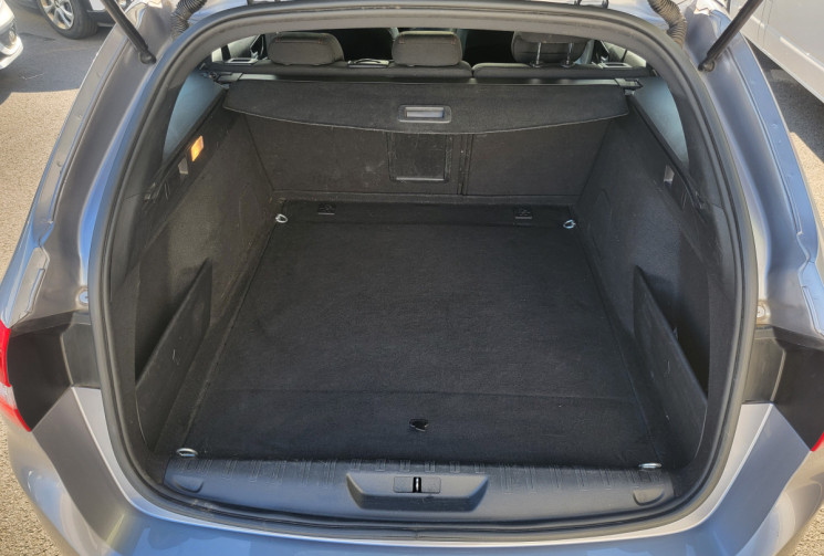 Peugeot 308 SW GT Phase II 1.5 BlueHDi 16V EAT8 S&S 130 cv Boîte auto
