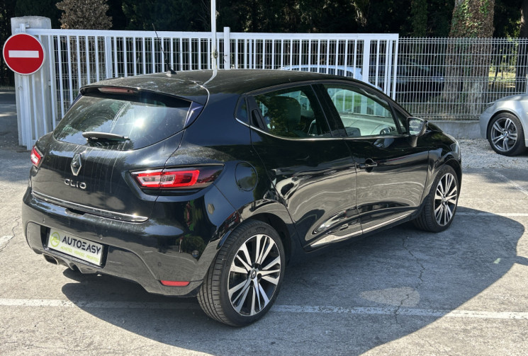Renault Clio IV Phase 2 1.5 dCi FAP 90 Initiale Paris Bluetooth / Sièges chauffants / Caméra