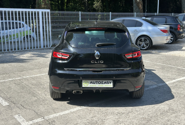 Renault Clio IV Phase 2 1.5 dCi FAP 90 Initiale Paris Bluetooth / Sièges chauffants / Caméra