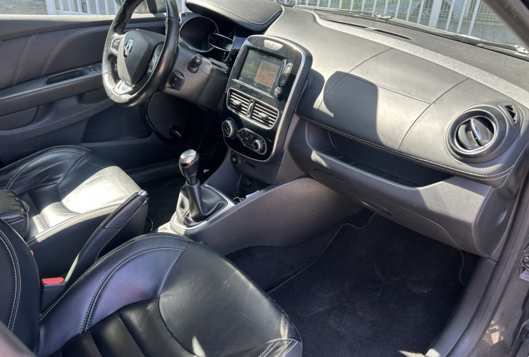 Renault Clio IV Phase 2 1.5 dCi FAP 90 Initiale Paris Bluetooth / Sièges chauffants / Caméra