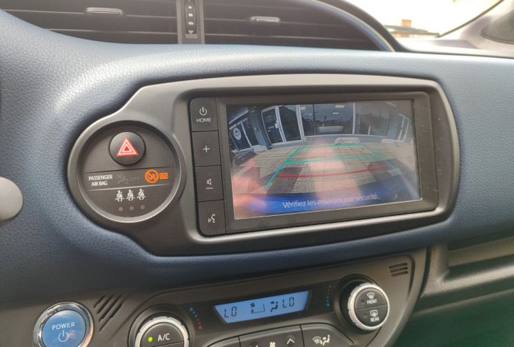 Toyota Yaris 3 Phase 3 Fab France 1.5 VVTi 16V Hybrid 100h E-CVT 75 cv 