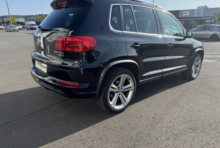 Volkswagen Tiguan 2.0 TDI 140ch Carat R-LINE 4Motion DSG7