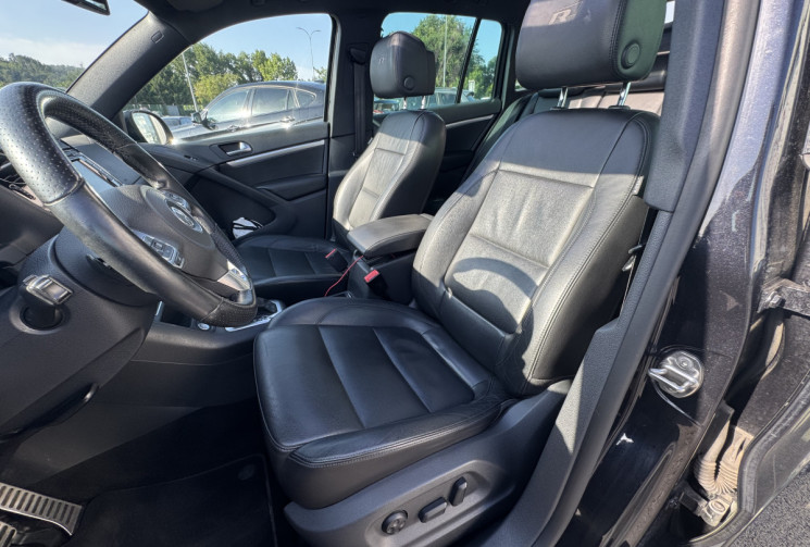 Volkswagen Tiguan 2.0 TDI 140ch Carat R-LINE 4Motion DSG7