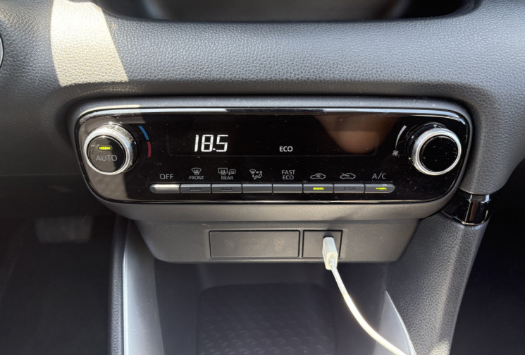 Toyota Yaris 116h Collection MC24 Hybrid * Caméra * Carplay * Garantie Toyota 01/2027