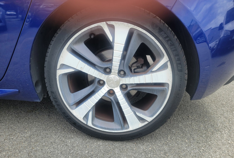 Peugeot 308 II (T9) GT 1.6 THP 16V 205 cv