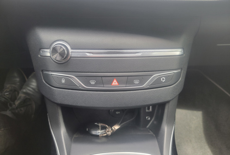Peugeot 308 II (T9) GT 1.6 THP 16V 205 cv