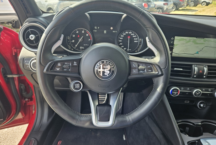 Alfa Romeo Giulia 2.0 TURBO 200 SPRINT AT8