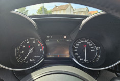 Alfa Romeo Giulia 2.0 TURBO 200 SPRINT AT8