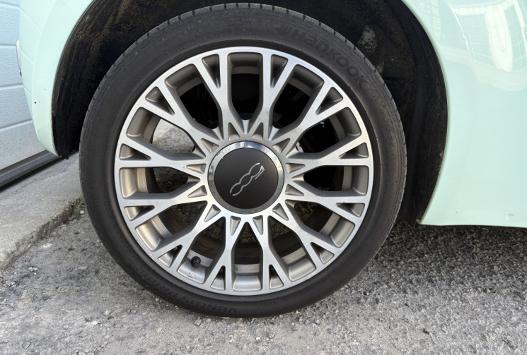 FIAT 500 Lounge 1.2 MPi 69 cv * Toit Panoramique * Radar de recul * VERT MENTHE * 1ère Main