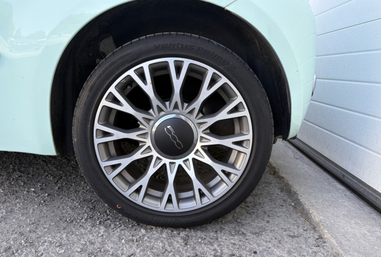FIAT 500 Lounge 1.2 MPi 69 cv * Toit Panoramique * Radar de recul * VERT MENTHE * 1ère Main