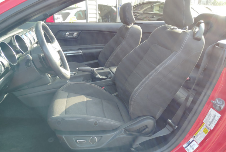 Ford MUSTANG Convertible 3.7 V6 304CV