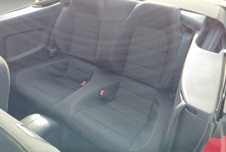 Ford MUSTANG Convertible 3.7 V6 304CV