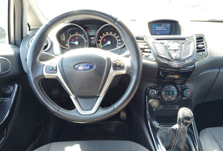 Ford Fiesta 1.5 TDCi 95ch FAP Titanium 5p