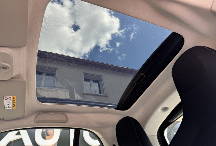 SMART Fortwo Coupé EQ 82 ch Electrique PASSION 17,6kWh / Toit panoramique / Camera / GPS