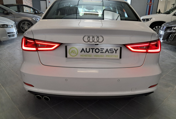 Audi A3 BERLINE 2.0 TDI 150CH FAP AMBITION LUXE S TRONIC 6 suivi audi  TOIT OUVRANT CUIT CAMERA