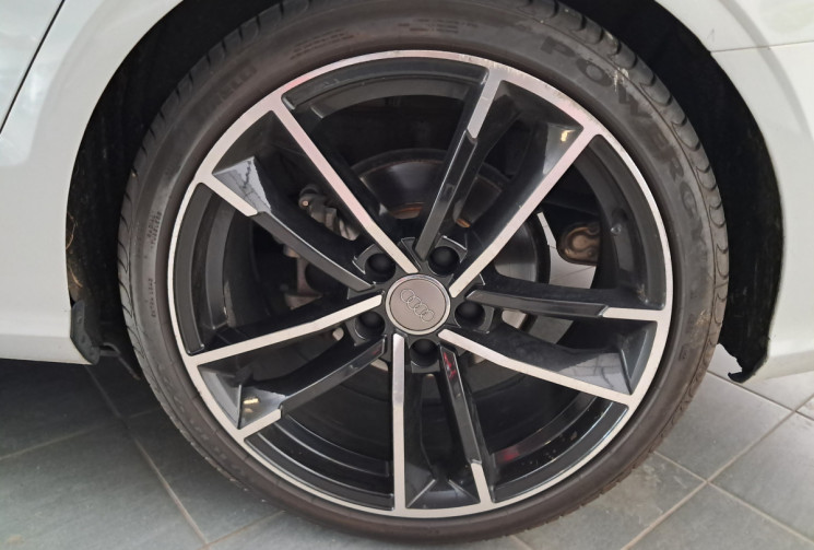 Audi A3 BERLINE 2.0 TDI 150CH FAP AMBITION LUXE S TRONIC 6 suivi audi  TOIT OUVRANT CUIT CAMERA