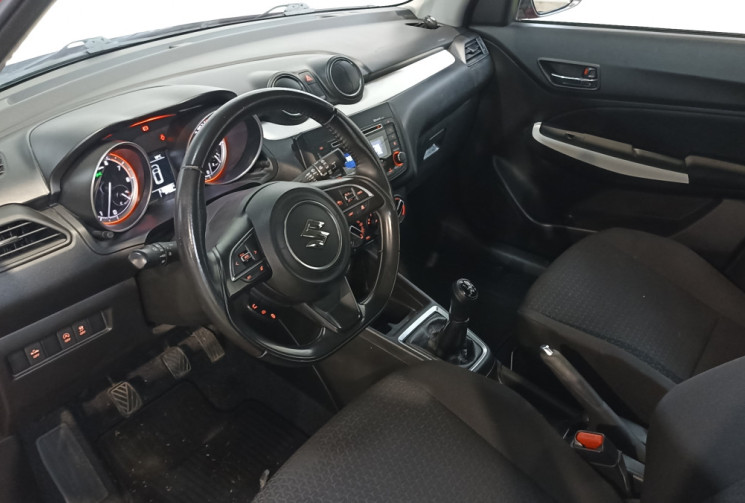 Suzuki Swift 1.2 Dualjet Hybrid / Finition Avantage / Suivi complet / Première main