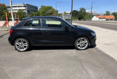 Audi A1 3 Portes 1.4 TFSI S-Tronic7 122 cv Boîte auto Ambition Luxe