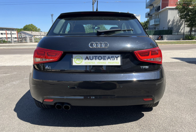 Audi A1 3 Portes 1.4 TFSI S-Tronic7 122 cv Boîte auto Ambition Luxe