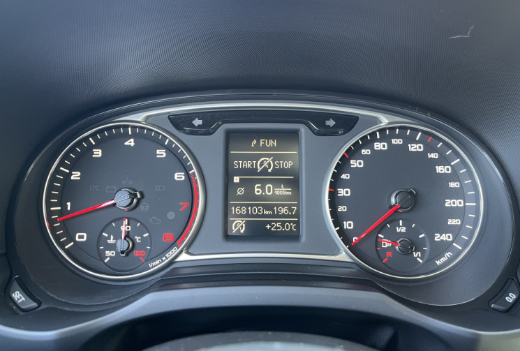 Audi A1 3 Portes 1.4 TFSI S-Tronic7 122 cv Boîte auto Ambition Luxe