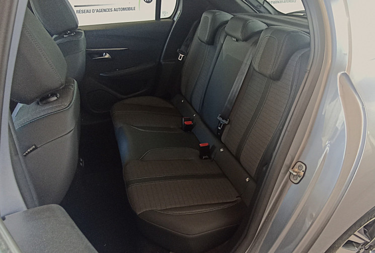 Peugeot 208 1.2E 100CH ALLURE - I-COCKPIT - CARPLAY - CUIR