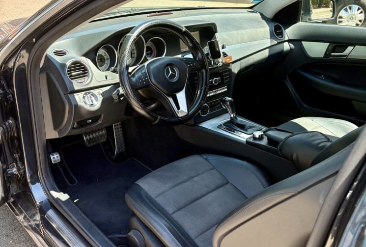Mercedes CLASSE C COUPE 220 CDI 7G-Tronic / Super état / Suivi complet / c220  ba / Française 